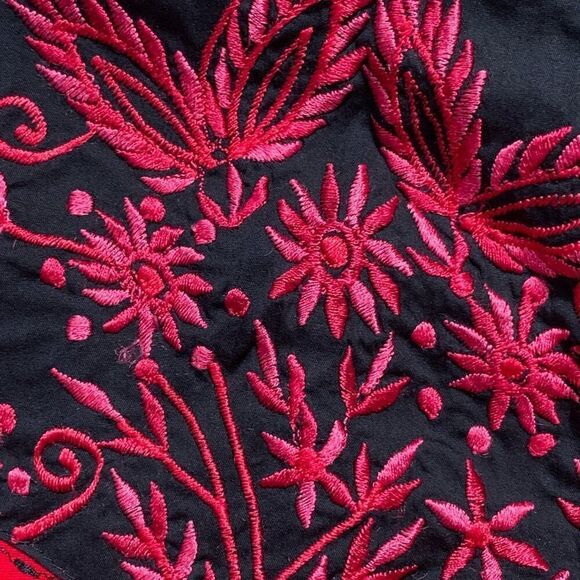 Vintage Collection Red Black Dark Floral Embroidered Long Sleeve Western Shirt - Picture 9 of 10